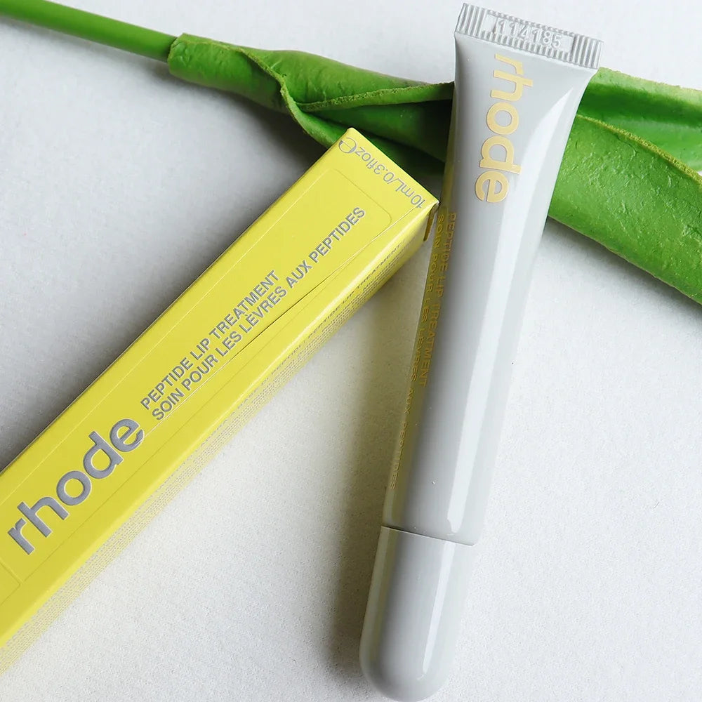 Plump Moisturizing Lip Glosses_ Fresh, Shiny, Soft, Mosturizing and Nourishing.